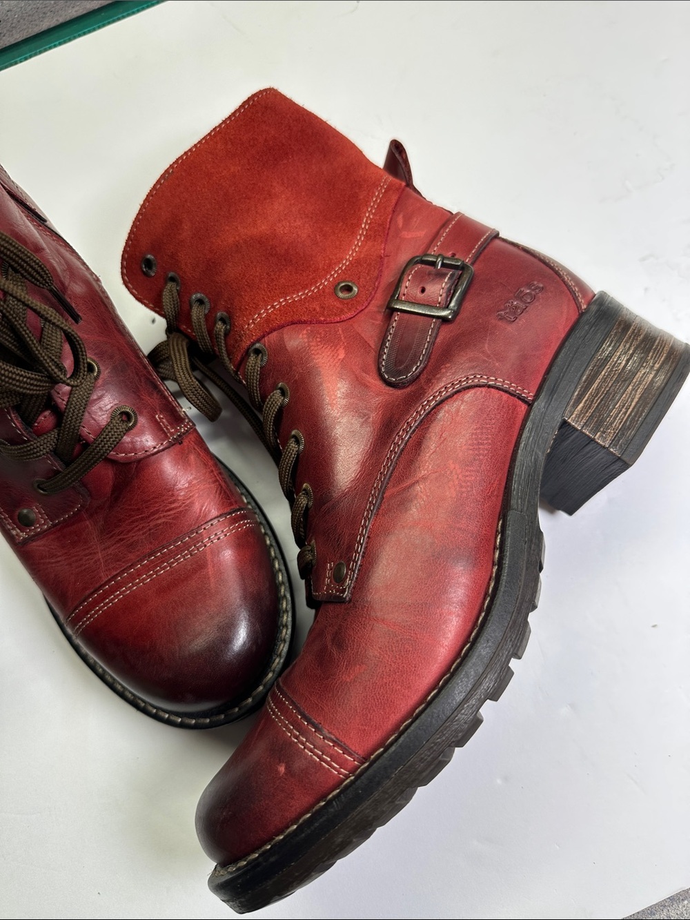 Taos Footwear Crave Red Leather & Suede Lace Up Side Zip Boots EU 39 US 8-8.5